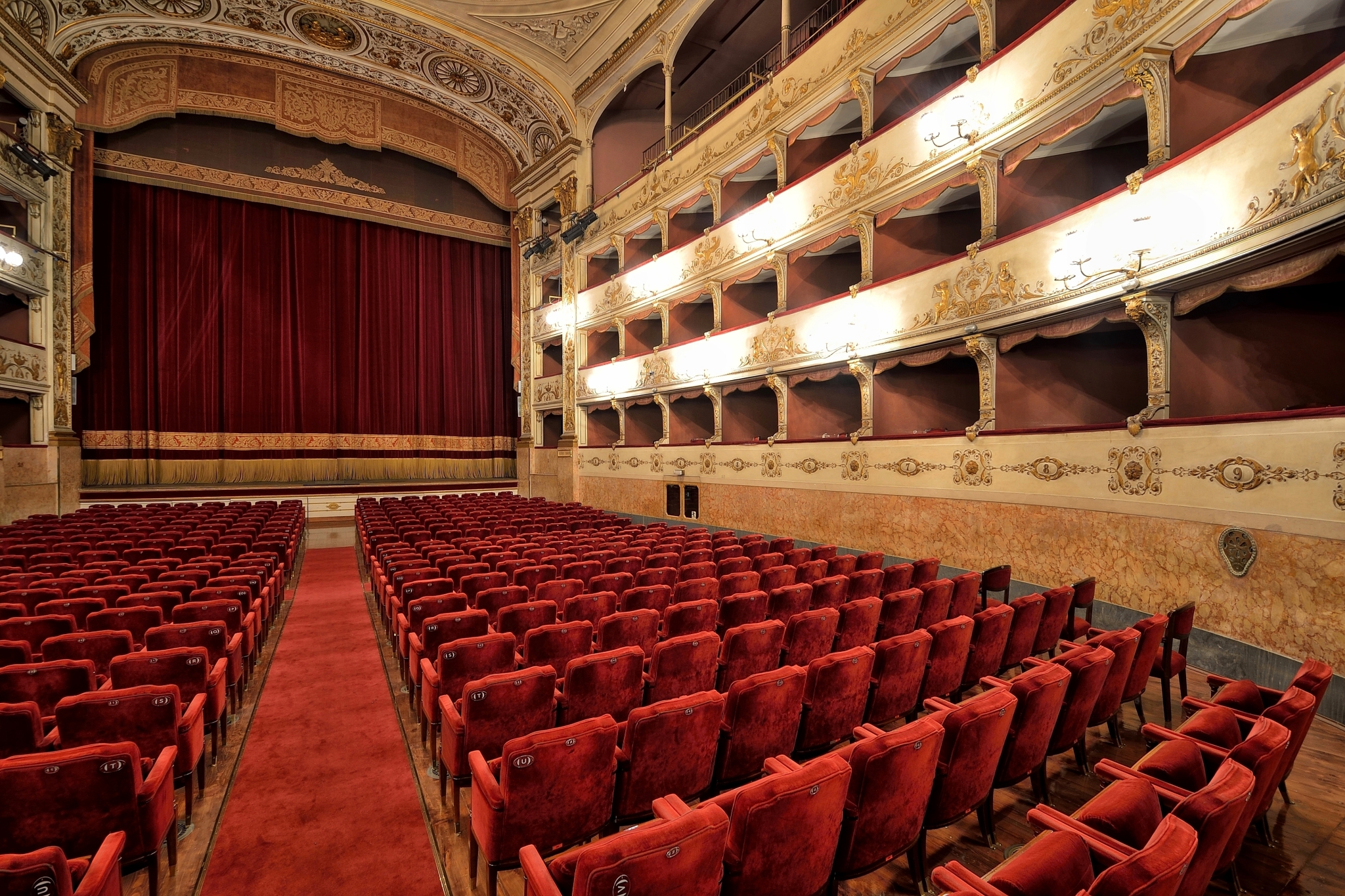 Sala Grande Â©FilippoManzini2016.jpg